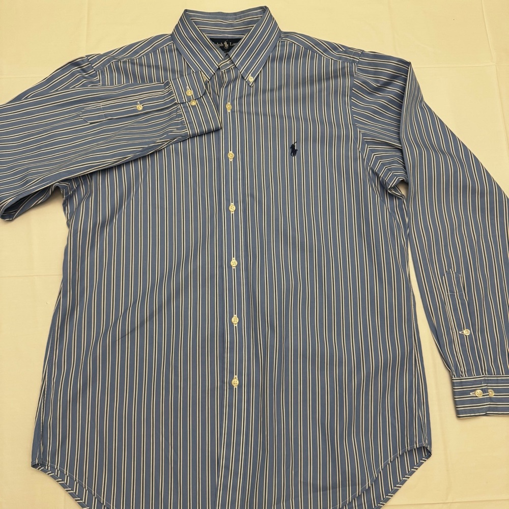 Ralph Lauren Button Down Shirt Classic Fit Mens Medium Blue Striped Long Sleeve